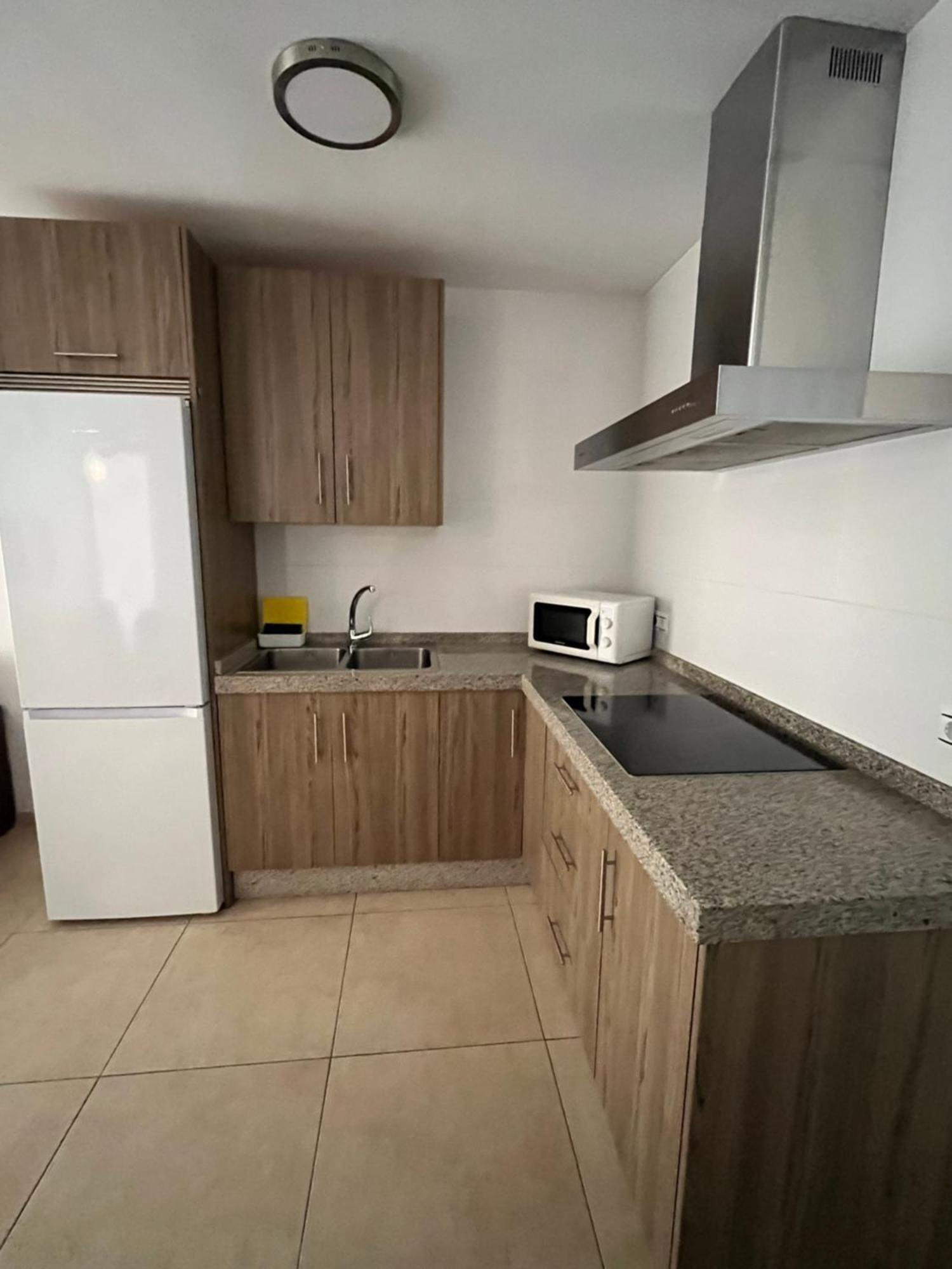 Amaner Capri Διαμέρισμα Torre Del Mar Εξωτερικό φωτογραφία